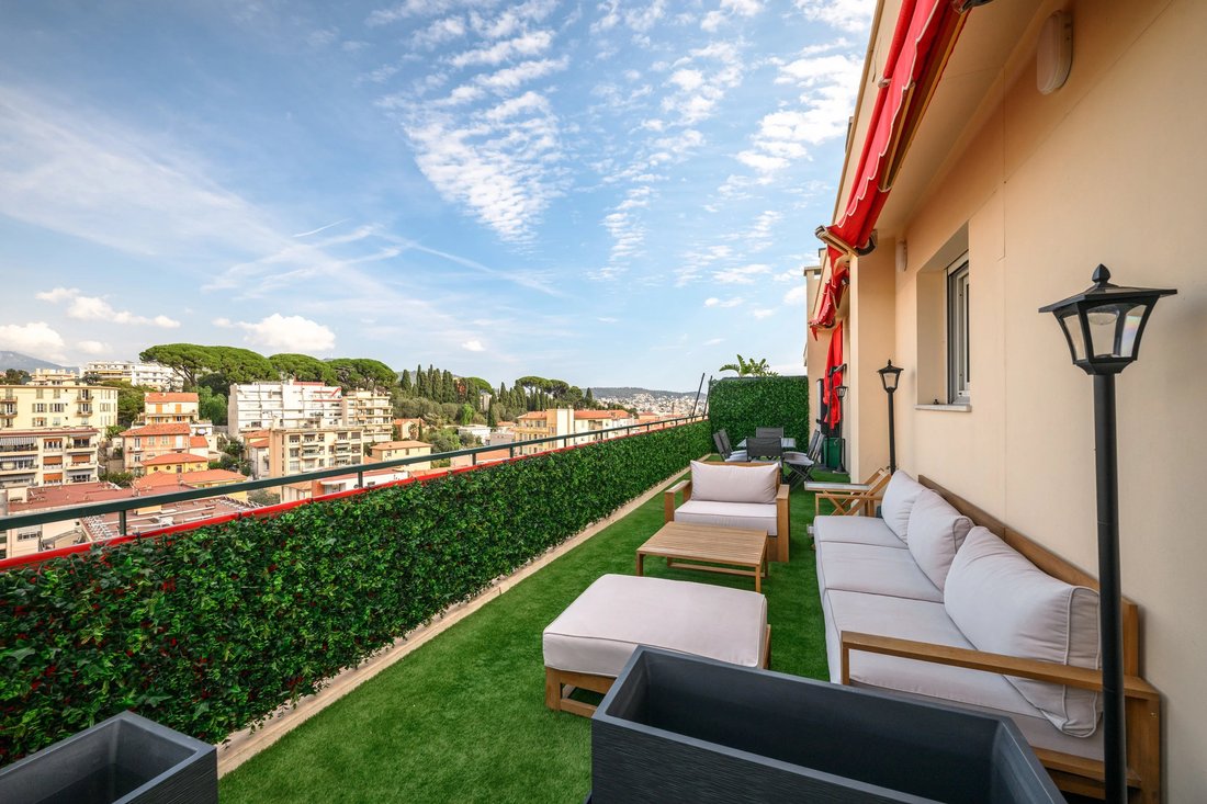 Appartamento a Nizza, Provenza-Alpi-Costa Azzurra, Francia 2 - 19077287