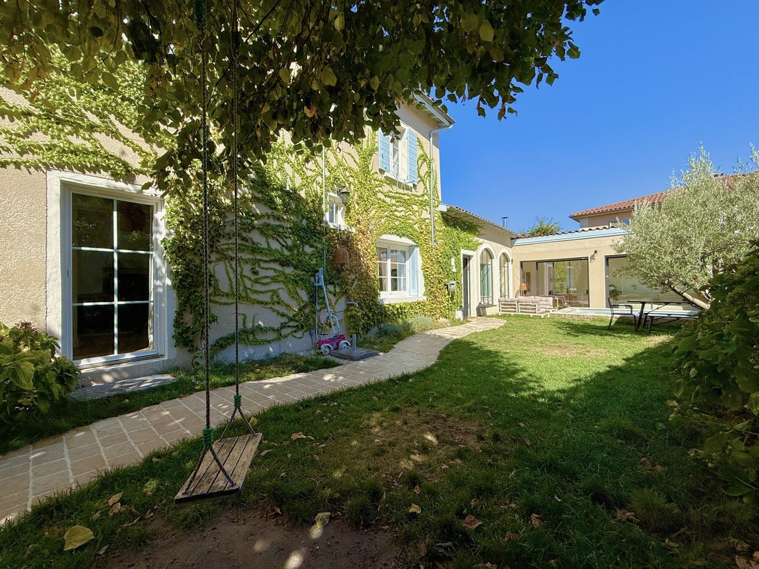 Landhaus in Chaponost, Auvergne-Rhone-Alpen, Frankreich 1 - 19076683