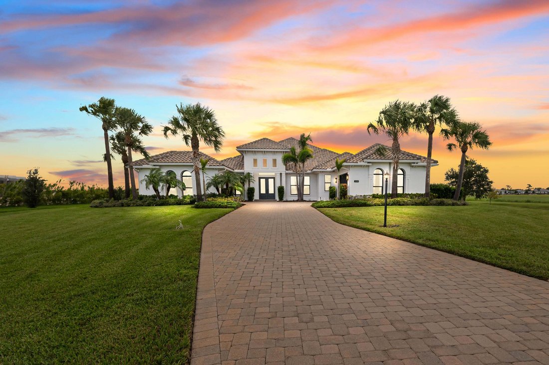 House in Palm City, Florida, United States 1 - 19079033