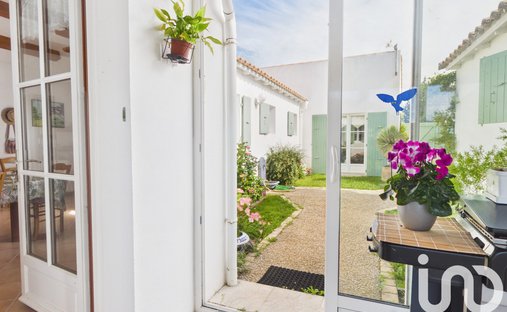 House in Ars-en-Ré, Nouvelle-Aquitaine, France 1