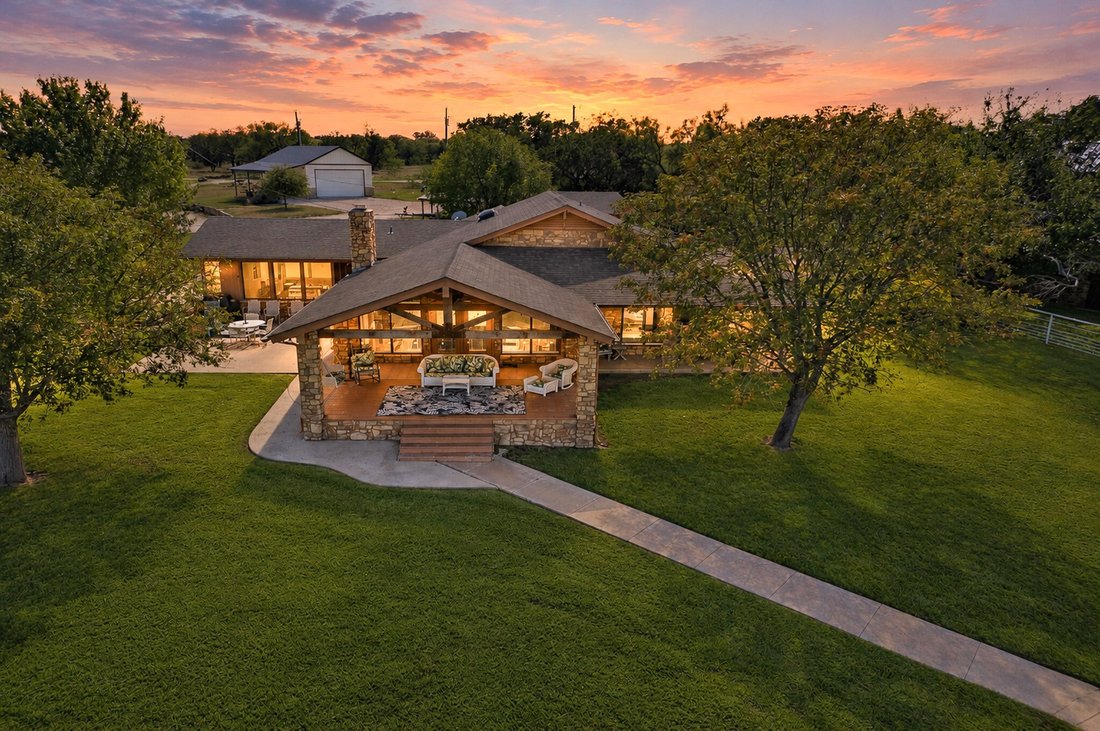 Maison à Graford, Texas, États-Unis 1 - 19082814