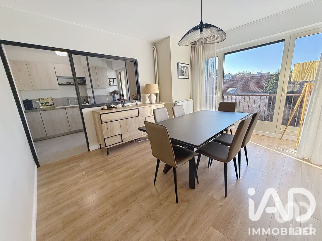 Apartamento en Jardy-Centro Ciudad, Vaucresson, Francia 1 - 19078375
