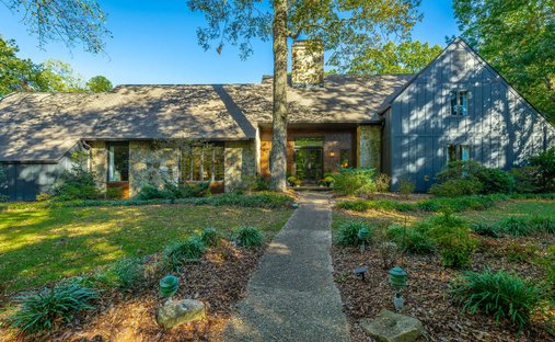 House in Signal Mountain, Tennessee, United States 1