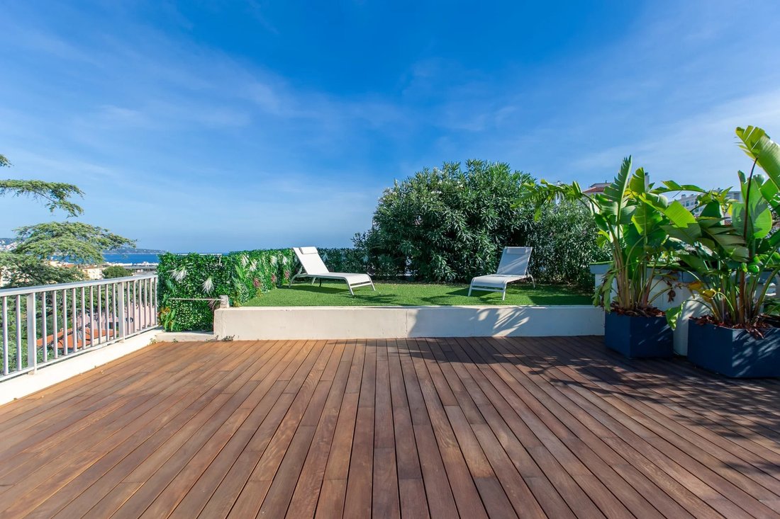 Villa a Fabron, Nizza, Francia 2 - 18647614