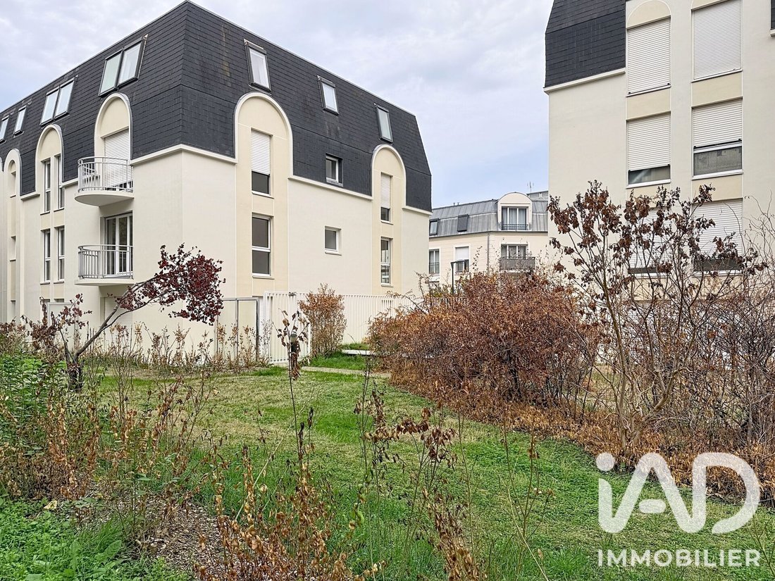 Wohnung in La Garenne-Colombes, Île-de-France, Frankreich 1 - 19078362