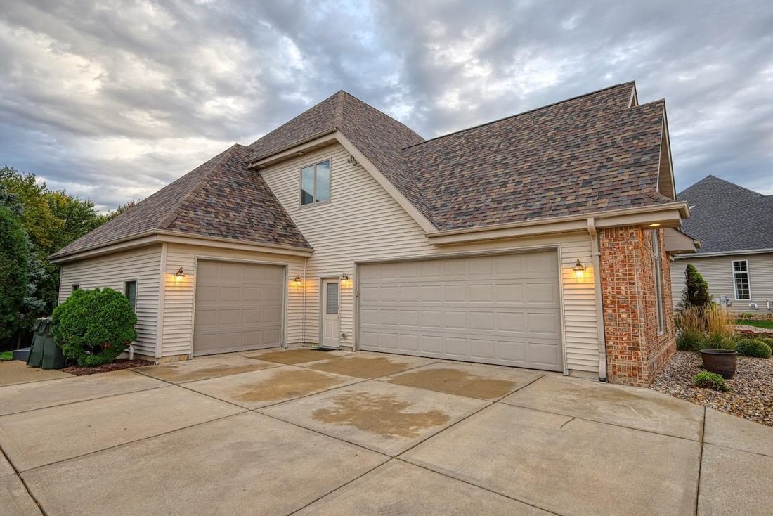 House in Sun Prairie, Wisconsin, United States 3 - 19080689