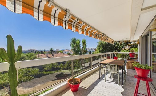 Apartamento en Ponteil, Antibes, Francia 1