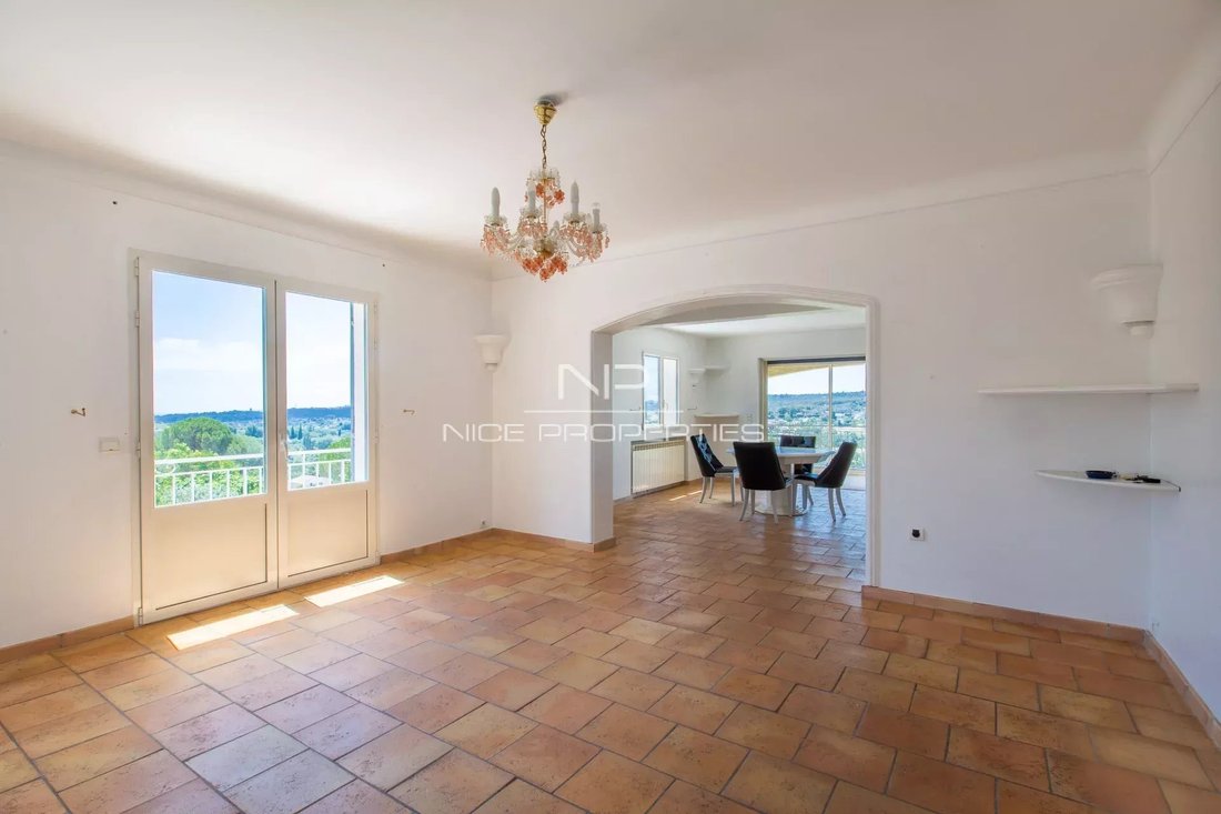 Villa in Saint-Paul-de-Vence, Provence-Alpes-Côte d'Azur, France 3 - 19079327