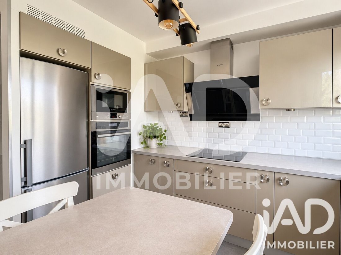 Apartment in Napoleon, Maisons-Laffitte, France 5 - 19078292