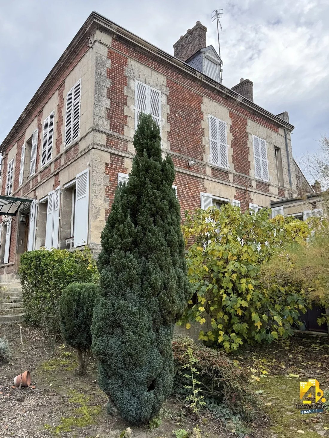 Villa in Est, Margny-les-Compiegne, Frankreich 1 - 16741803
