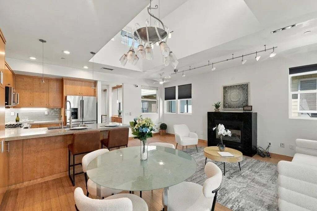 Townhouse in Encinitas, California, United States 5 - 19081176