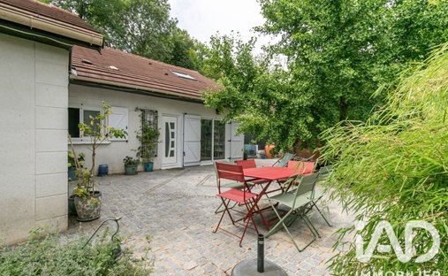 Haus in Les bords de l'Yerres, Brunoy, Frankreich 1
