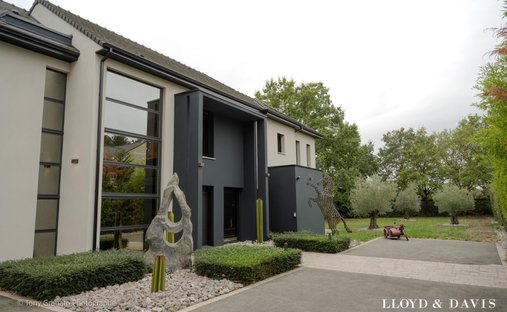 Haus in Warluis, Nordfrankreich, Frankreich 1