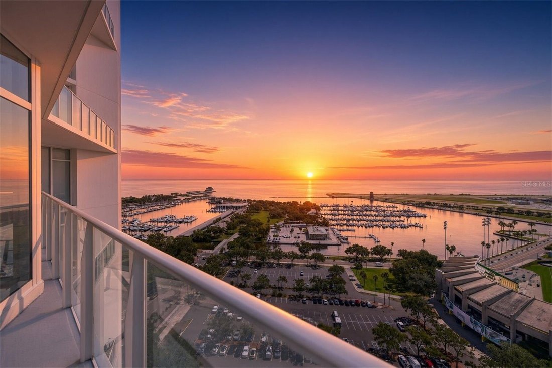 Condo in St. Petersburg, Florida, United States 1 - 19079910