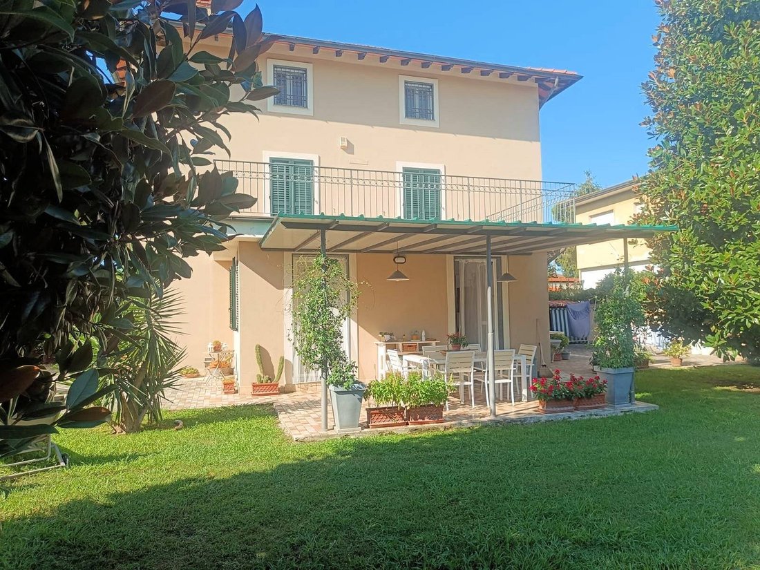 Villa en Lido di Camaiore, Camaiore, Toscana 3 - 19076232