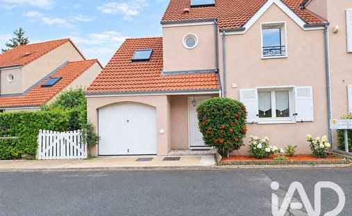 Haus in Sud, Le Mesnil-le-Roi, Frankreich 1