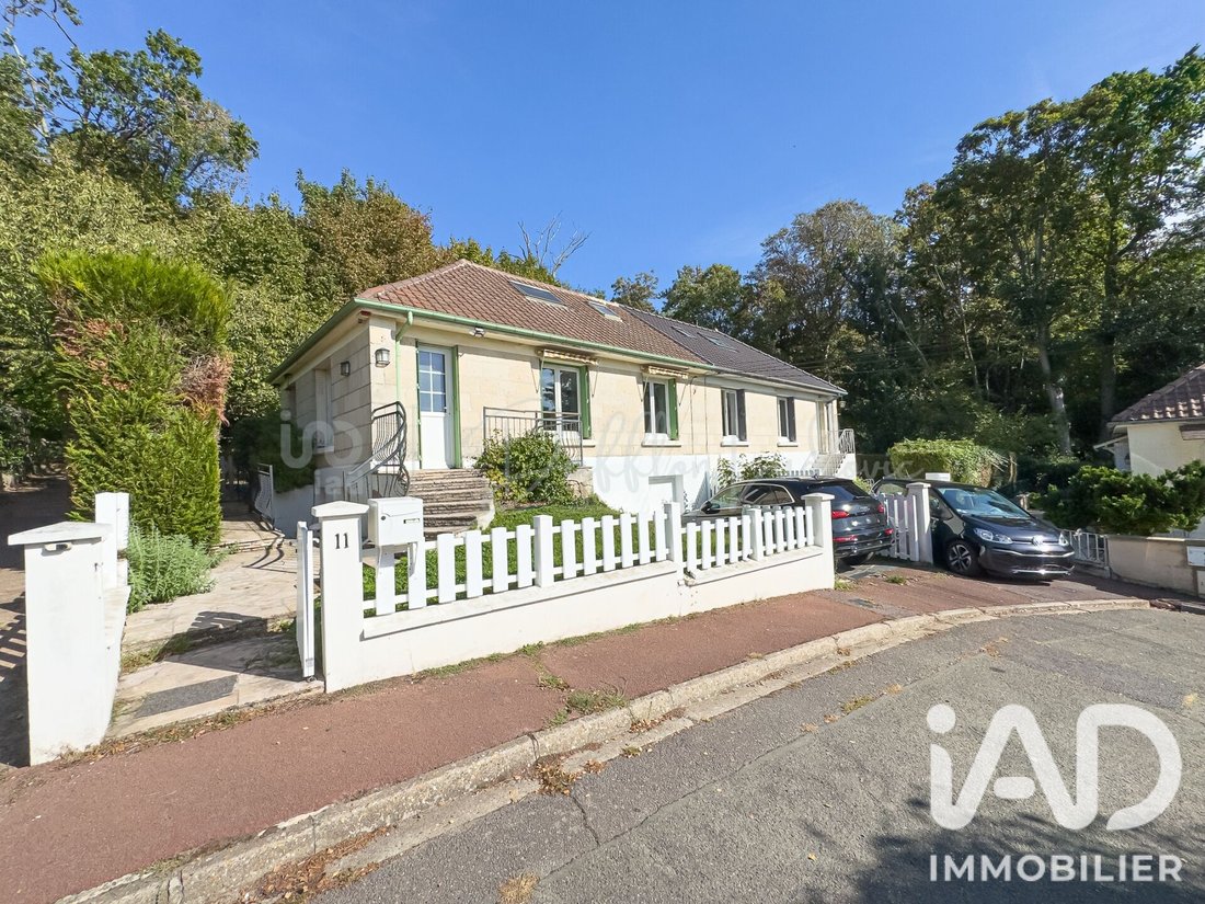 Haus in L'Étang-la-Ville, Île-de-France, Frankreich 1 - 19078311