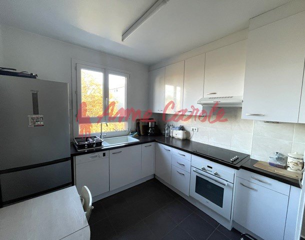Apartment in Fontenay-sous-Bois, Ile-de-France, France 5 - 19081354