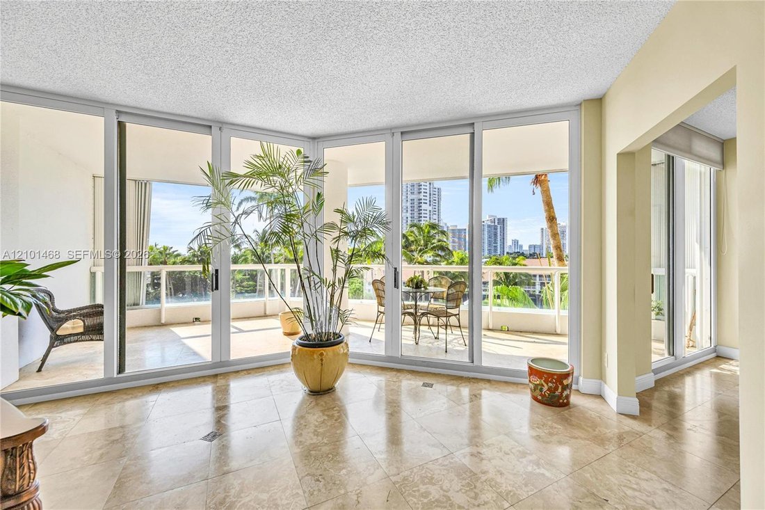 Condo in Aventura, Florida, United States 4 - 19081307