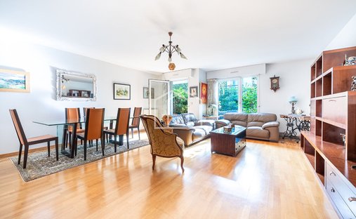 Apartamento en Meseta Oeste, Suresnes, Francia 1
