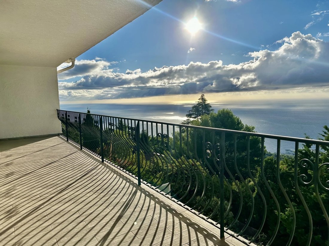 Appartement à La Turbie, Provence-Alpes-Côte d'Azur, France 2 - 19079291