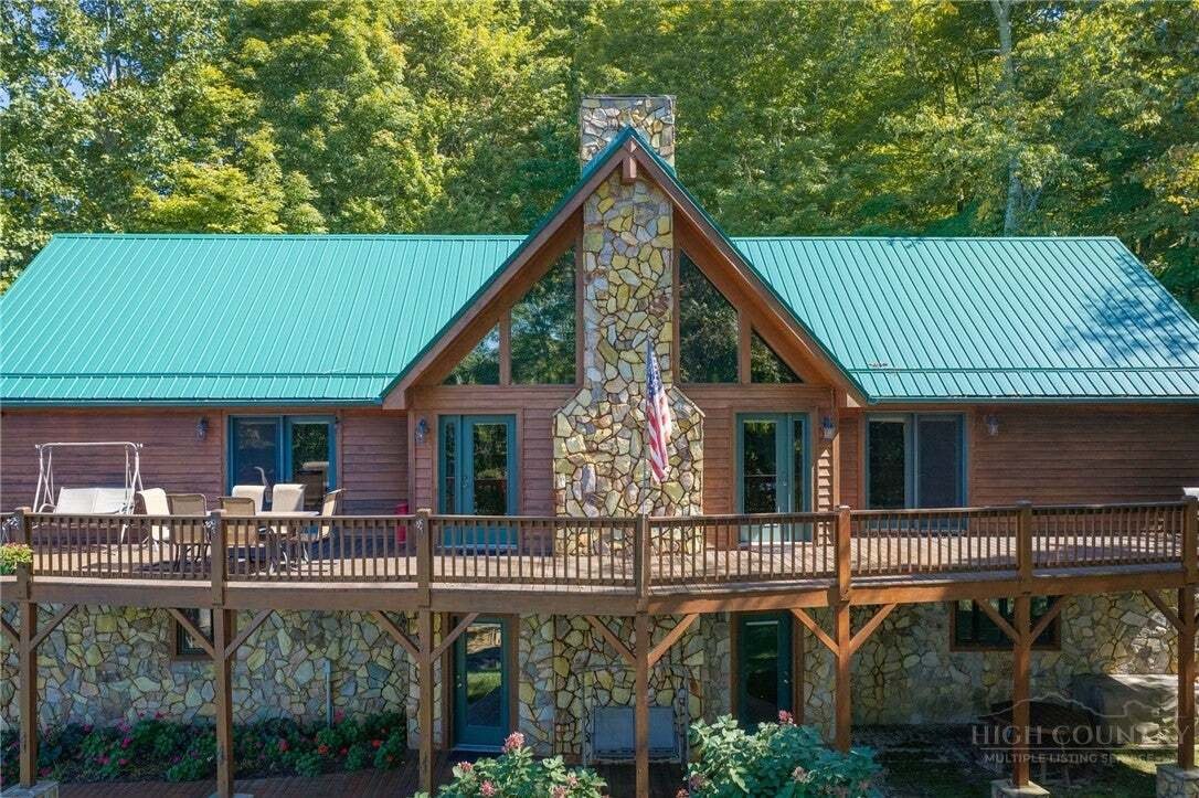 Maison à Elk Park, Caroline du Nord, États-Unis 1 - 18797830