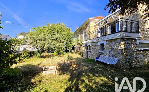 Maison à La Garenne-Saules-Forêt de Sénart, Montgeron, France 1