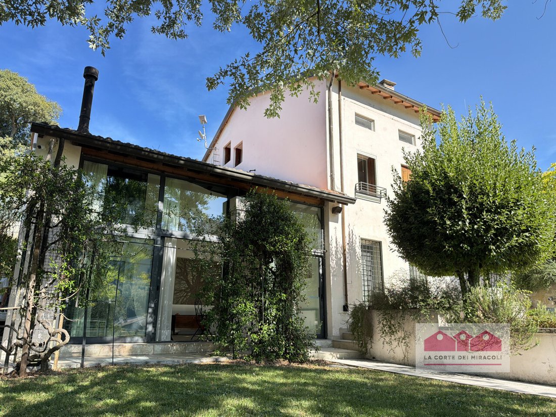 Maison à Pianezze del Lago, Vénétie, Italie 1 - 17877236
