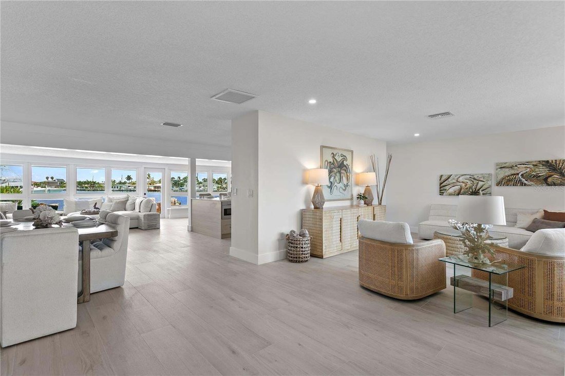 Casa a St. Pete Beach, Florida, Stati Uniti 4 - 19076934