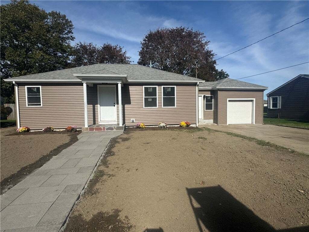 Casa a Tiverton, Rhode Island, Stati Uniti 1 - 19080805
