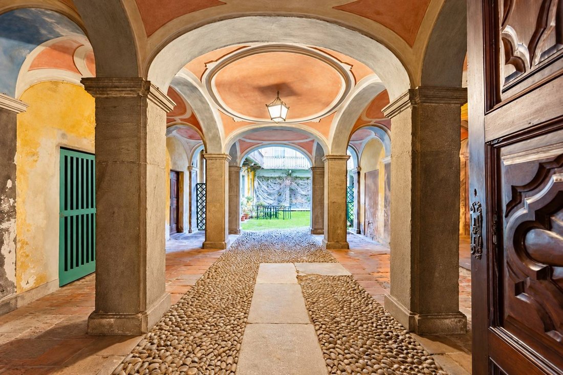 Otros en Fossano, Piamonte, Italia 4 - 19076139