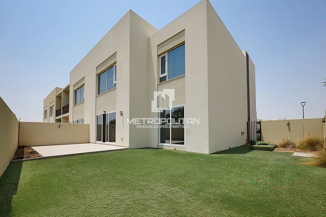Apartamento en Distrito de Golf de Dubai South, Dubái, Emiratos Árabes Unidos 1 - 19079588