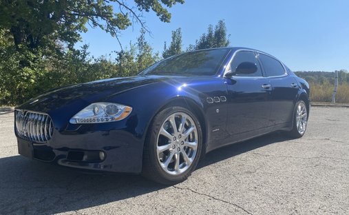 Maserati Quattroporte in Hollister, MO, United States 1