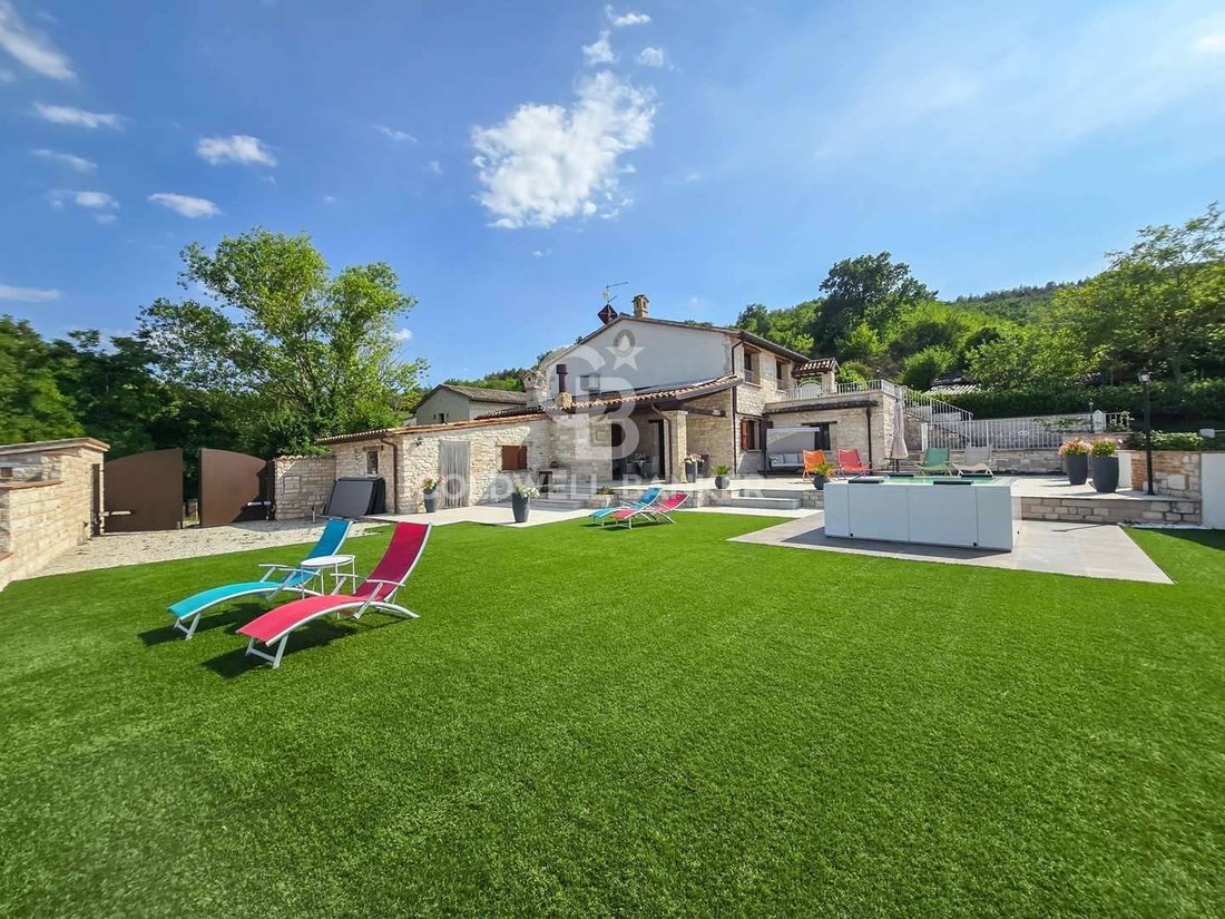 Villa a Cagli, Marche, Italia 2 - 19076224