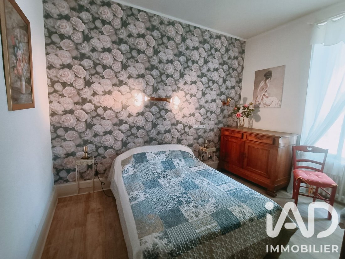 Marche, Vichy, France 4 - 19078376