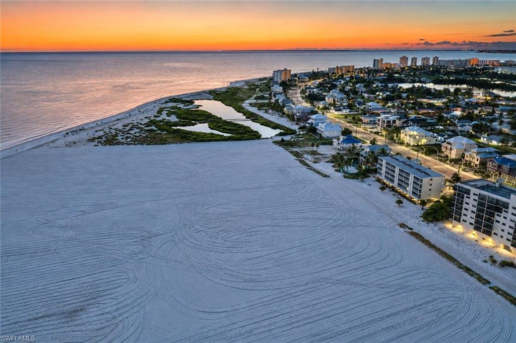 Condo in Fort Myers Beach, Florida, United States 5 - 19081287