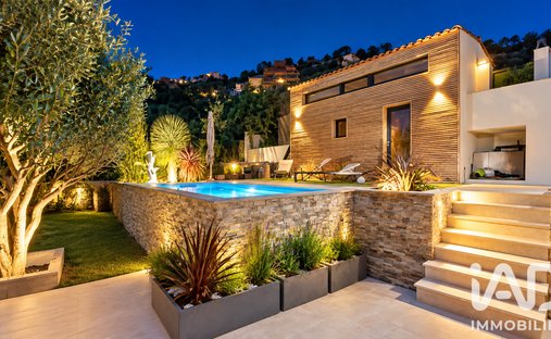 Casa a Supérieur, Belsole, Francia 1