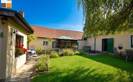 Casa a Sulz im Wienerwald, Bassa Austria, Austria 1