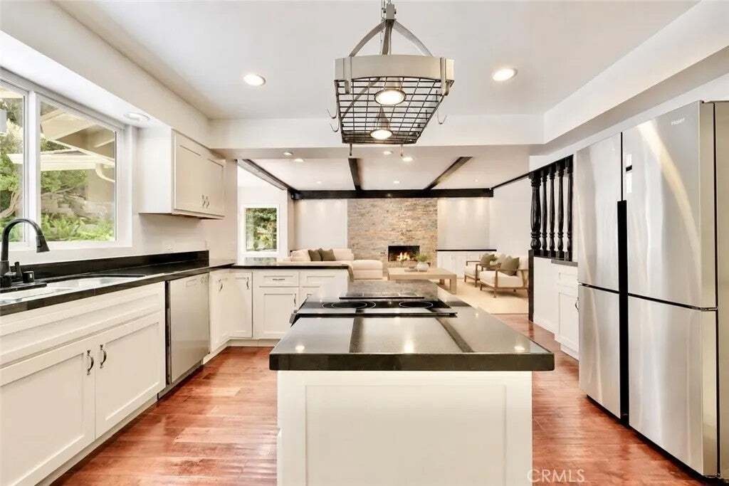 House in Los Angeles, California, United States 5 - 18676977