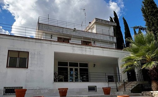 Villa in Canosa di Puglia, Apulia, Italy 1