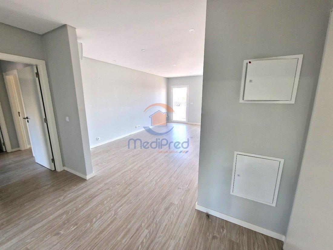 Wohnung in Ramada e Canecas, Lissabon, Portugal 2 - 19083041