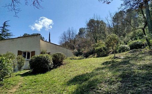 Villa en Pontevès, Provenza-Alpes-Costa Azul, Francia 1