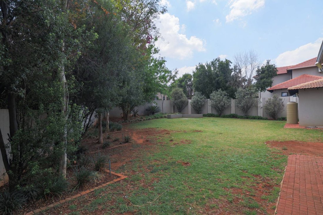 House in Olympus AH, Gauteng, South Africa 4 - 19068758