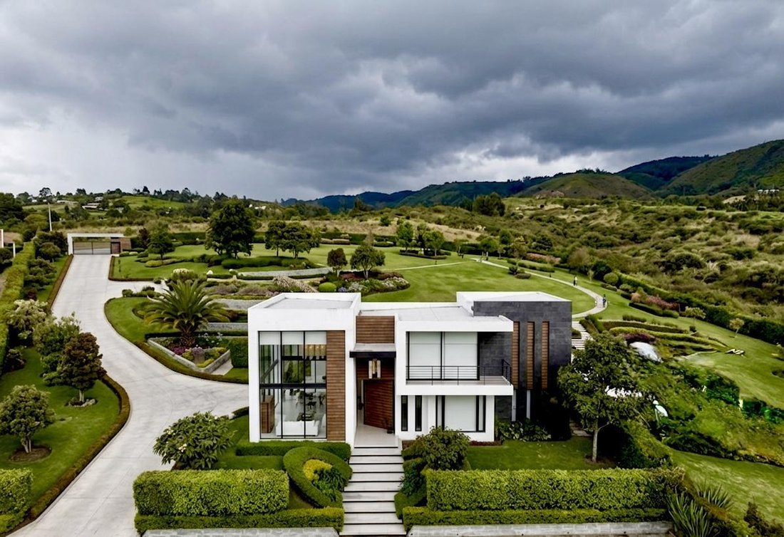 Casa en Quito, Pichincha, Ecuador 1 - 19081446