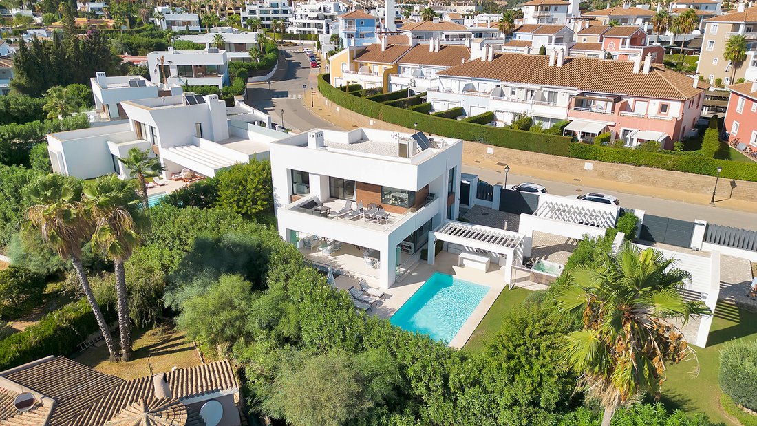 Villa in Estepona, Andalusien, Spanien 5 - 19082704
