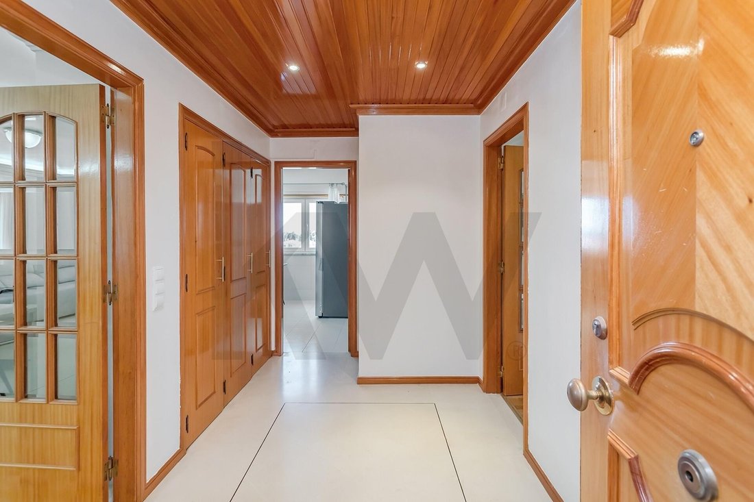 Appartamento a Belas, Lisbona, Portogallo 4 - 19077557