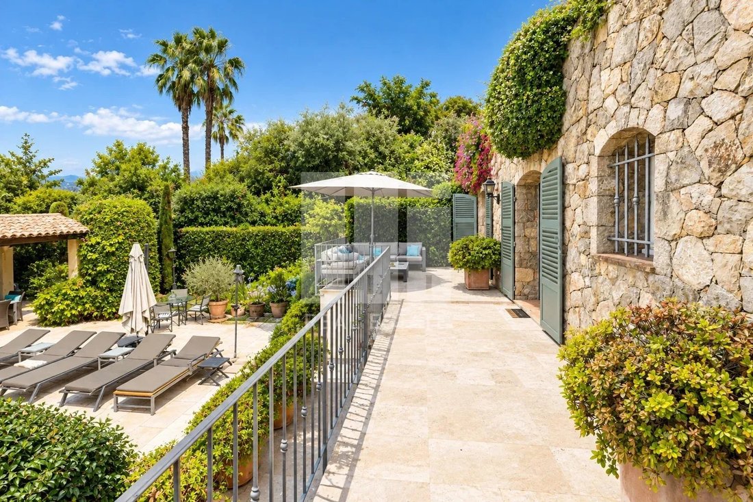 Villa en Mougins, Provenza-Alpes-Costa Azul, Francia 4 - 19081315