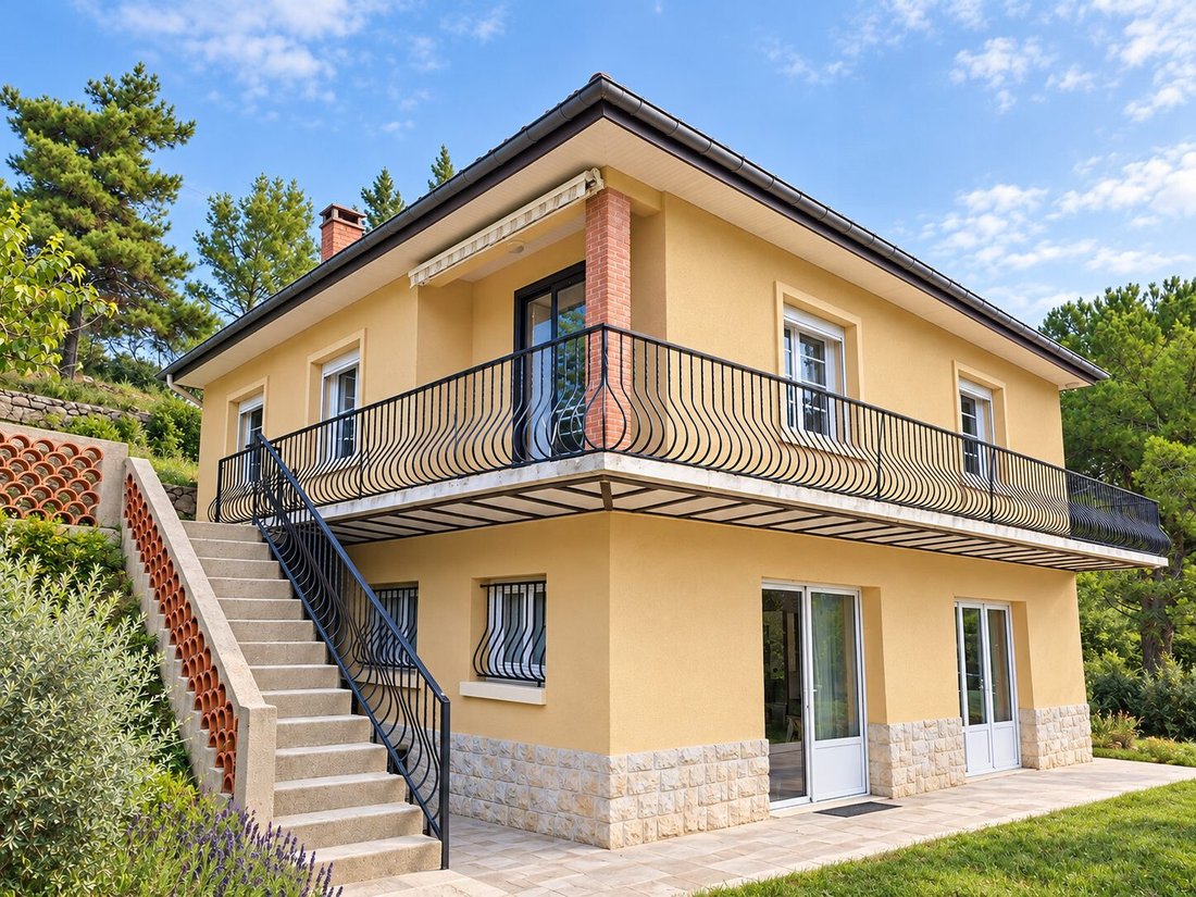 Maison à Centre Ville, Clermont-l'Hérault, France 1 - 19076711