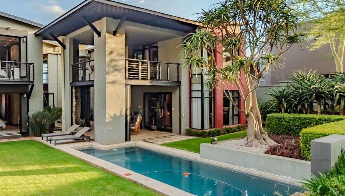 Maison à Monument Park, Gauteng, Afrique du Sud 1 - 19081419