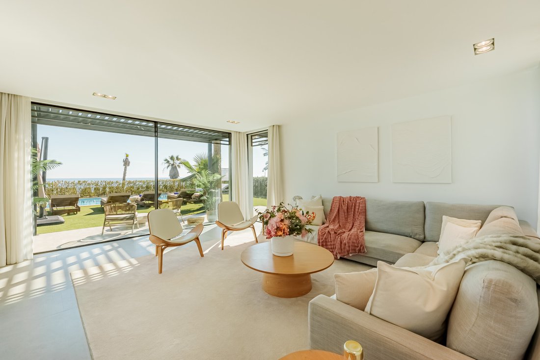 Villa en Estepona, Andalucía, España 4 - 19083038